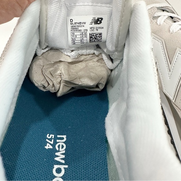 New Balance 574 Men’s Shoes - Picture 9 of 9